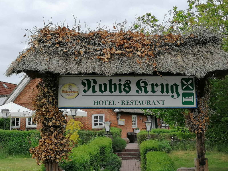 Reetüberdachung vorher